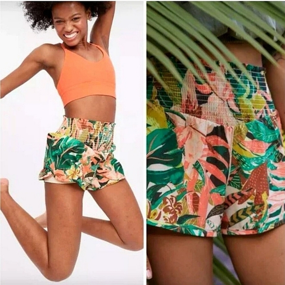 Aerie Hot Stuff Shorts XS New With Tags